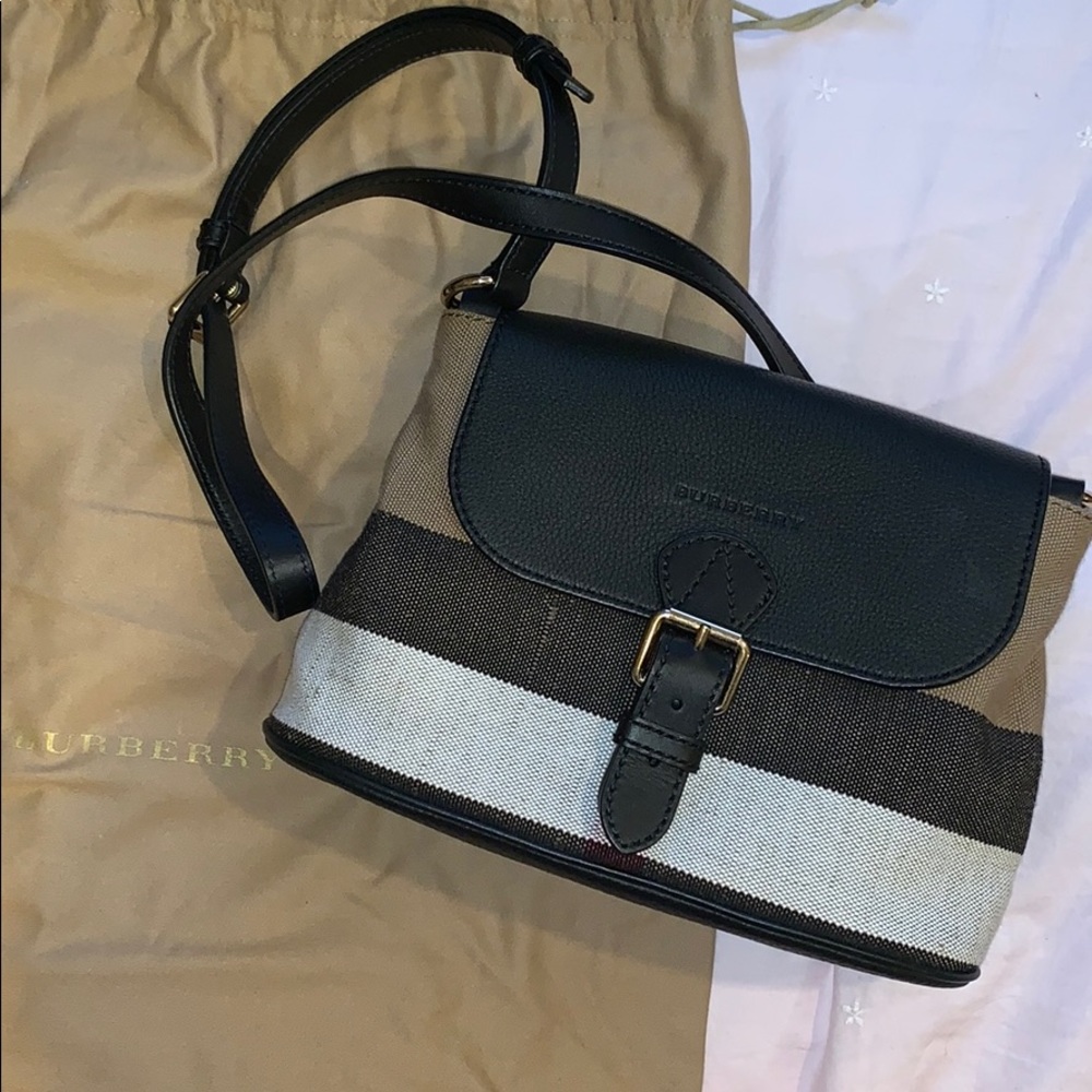 Burberry crossbody bag